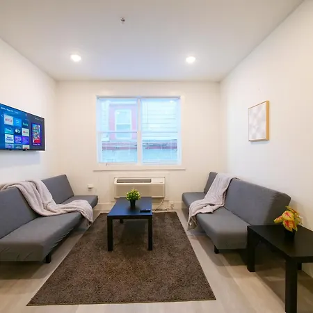 New Modern Serenity- 2Br Retreat Near New York City